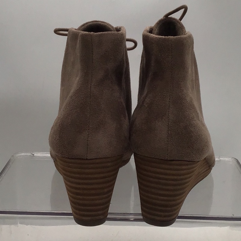 Dr. Scholl’s Brown Wedge Heel Ankle Boot - Picture 4 of 10